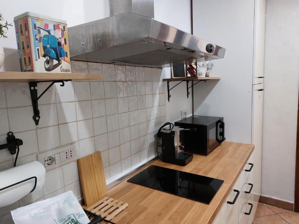 Casa Ninetta - Spaccanapoli - Il Tipico Pianterreno Della Napoli Antica! エクステリア 写真